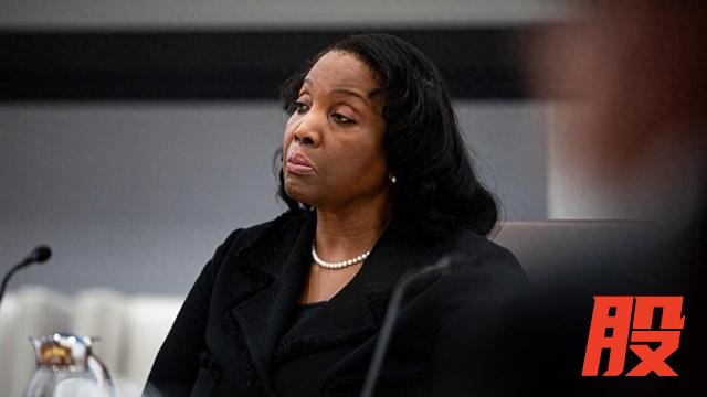 美联储理事库克（Lisa Cook） 视觉中国 资料图